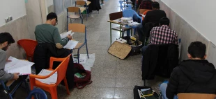 آزمون ورود به حرفه‌ی مهندسان درآموزشکده فنی وحرفه ای دختران نجف آباد برگزار شد. 4