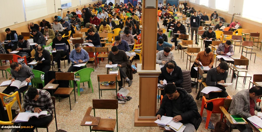 آزمون ورود به حرفه‌ی مهندسان درآموزشکده فنی وحرفه ای دختران نجف آباد برگزار شد. 6