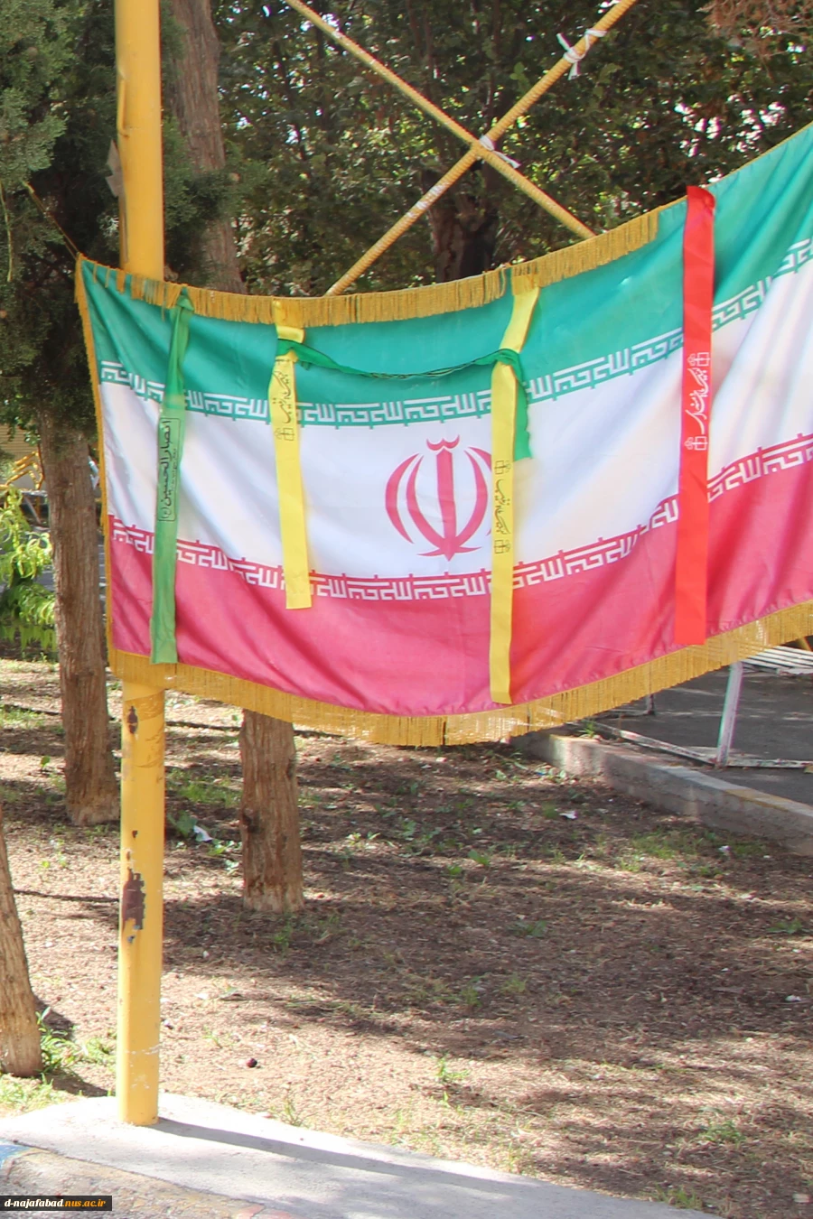 بمناسبت هفته دفاع مقدس فضاسازی محیطی سطح آموزشکده دختران نجف آباد انجام گردید 2