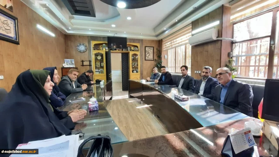 آیین گرامیداشت روز دانشجو در آموزشکده دختران نجف آباد  برگزار شد 4