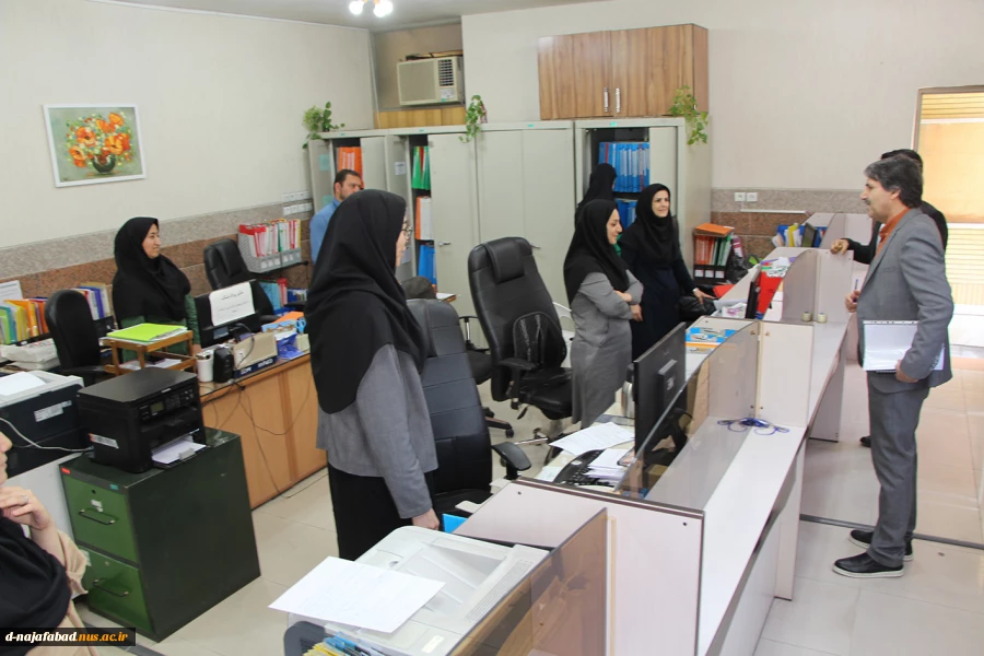 بازدید معاونت آموزشی دانشگاه ملی مهارت استان اصفهان از آموزشکده دختران نجف آباد  10