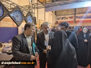 بازدید ریاست دانشگاه ملی مهارت استان اصفهان از غرفه آموزشکده دختران نجف آباد در هشتمین بازارچه دانشجویی دانشگاه ملی مهارت  در دانشکده دکترشریعتی تهران 4