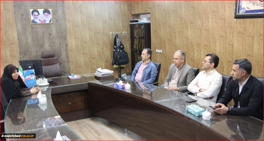 بازدید معاون سیاسی امنیتی اجتماعی فرمانداری شهرستان از آموزشکده ،خوابگاه دانشجویی وسالن ورزشی نیمه تمام  3