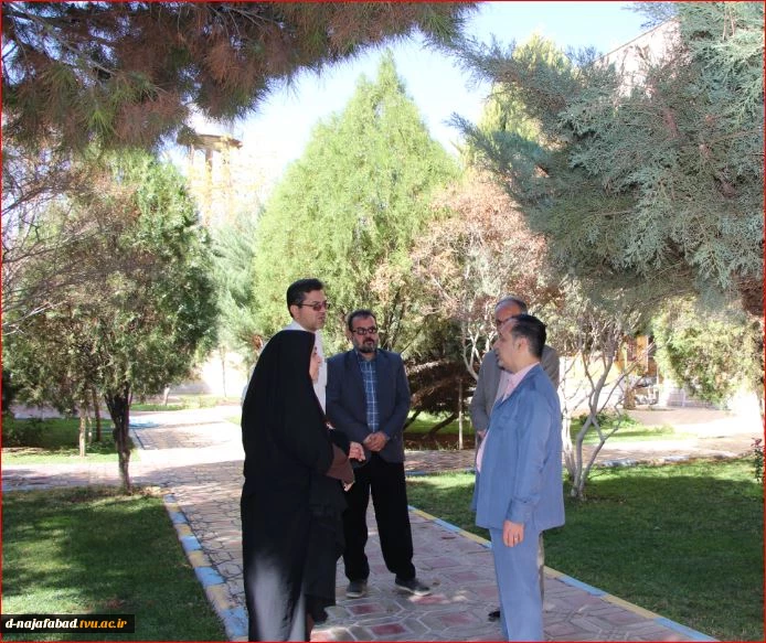 بازدید معاون سیاسی امنیتی اجتماعی فرمانداری شهرستان از آموزشکده ،خوابگاه دانشجویی وسالن ورزشی نیمه تمام  7