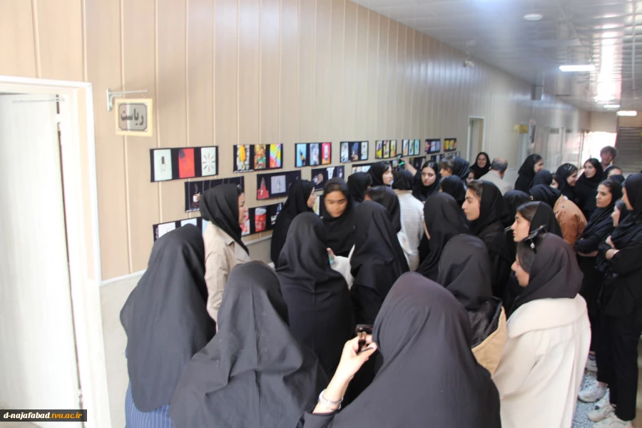 بازدید علمی دانش‌آموزان هنرستان کاردانش فدک سمیرم از آموزشکده ملی مهارت دختران نجف‌آباد «سمیه» 4