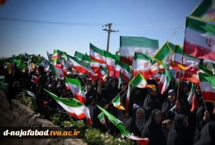 همزمان با سالروز میلاد آقا علی بن موسی‌الرضا(ع)، همایش بزرگ «اقتدار جان‌فدا» در نجف‌آباد برگزار شد. 6