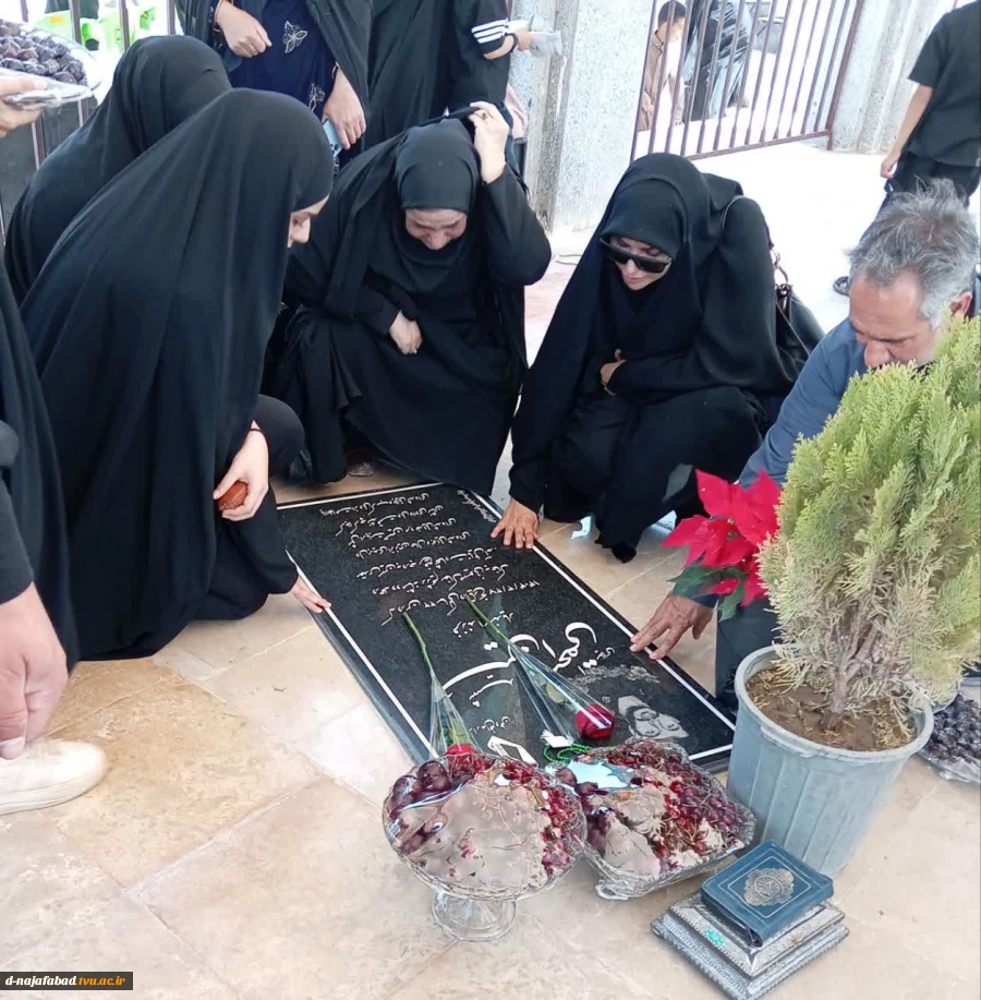 تجدید میثاق همکاران آموزشکده دختران نجف‌آباد با آرمان‌های شهدا در اولین یادواره سالگرد شهدای اقتدار در شهرستان لردگان،  4