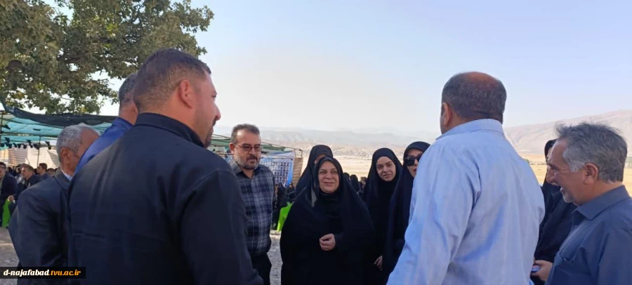 تجدید میثاق همکاران آموزشکده دختران نجف‌آباد با آرمان‌های شهدا در اولین یادواره سالگرد شهدای اقتدار در شهرستان لردگان،  8