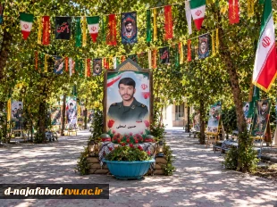 آذین‌بندی و فضاسازی محیط آموزشکده در هفته دفاع مقدس 3