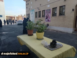 آیین پرچم گردانی واستقبال از دانشجویان بمناسبت بازگشایی دانشگاه ها در آموزشکده دختران نجف آباد برگزار شد  7
